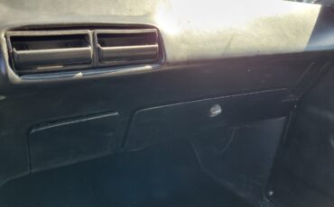 Chevrolet-Nova-1975-Coupe-17