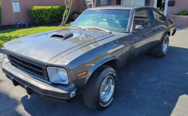 Chevrolet-Nova-1975-Coupe