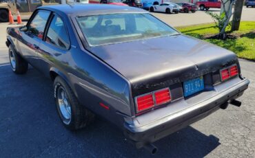 Chevrolet-Nova-1975-Coupe-6
