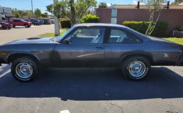 Chevrolet-Nova-1975-Coupe-7