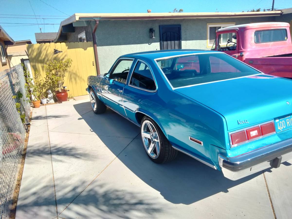 Chevrolet-Nova-1977-5