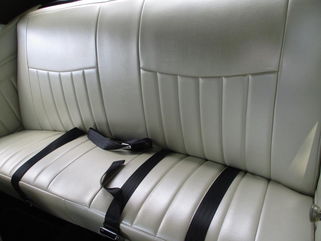 Chevrolet-Nova-Pro-Touring-Resto-Mod-LS-fresh-build-1970-15