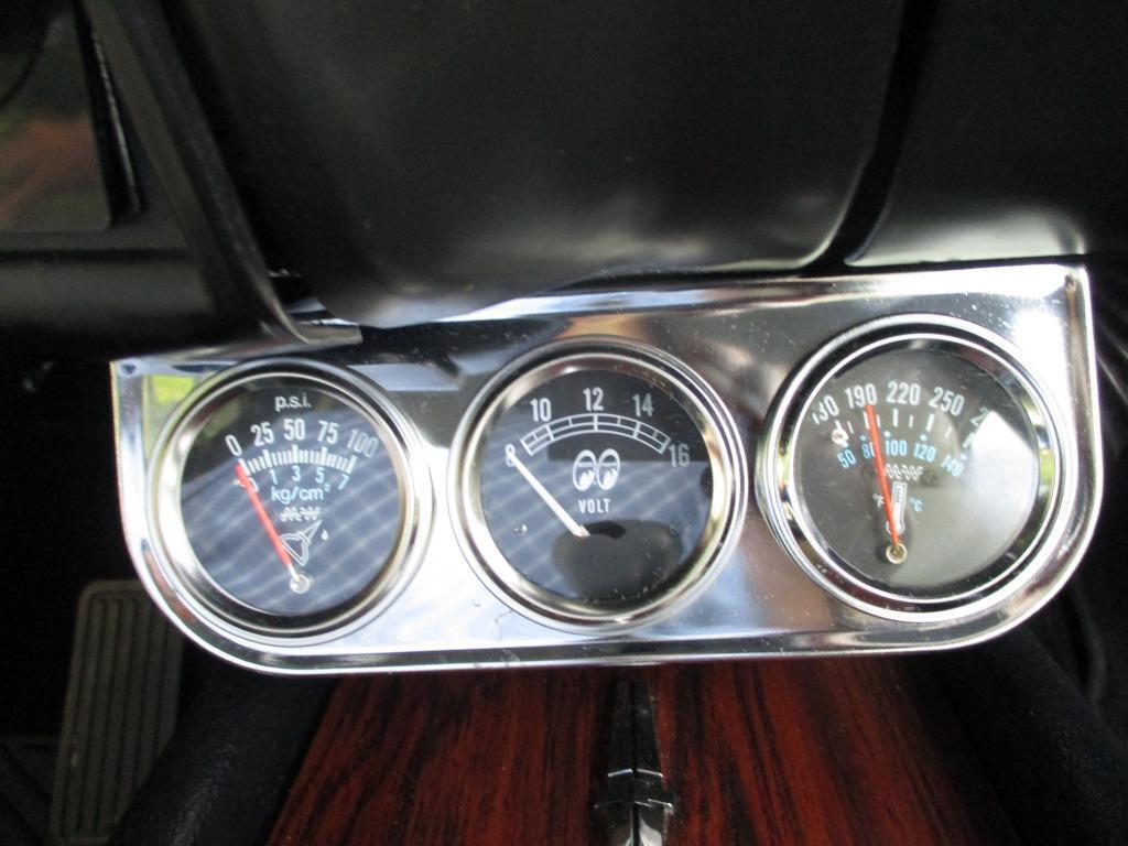 Chevrolet-Nova-Pro-Touring-Resto-Mod-LS-fresh-build-1970-25