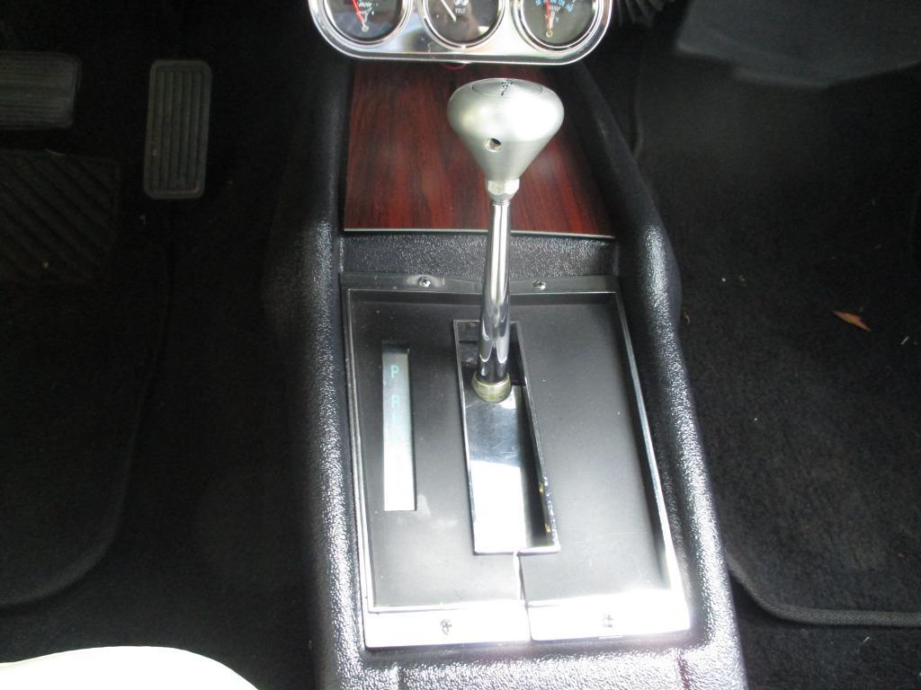 Chevrolet-Nova-Pro-Touring-Resto-Mod-LS-fresh-build-1970-26