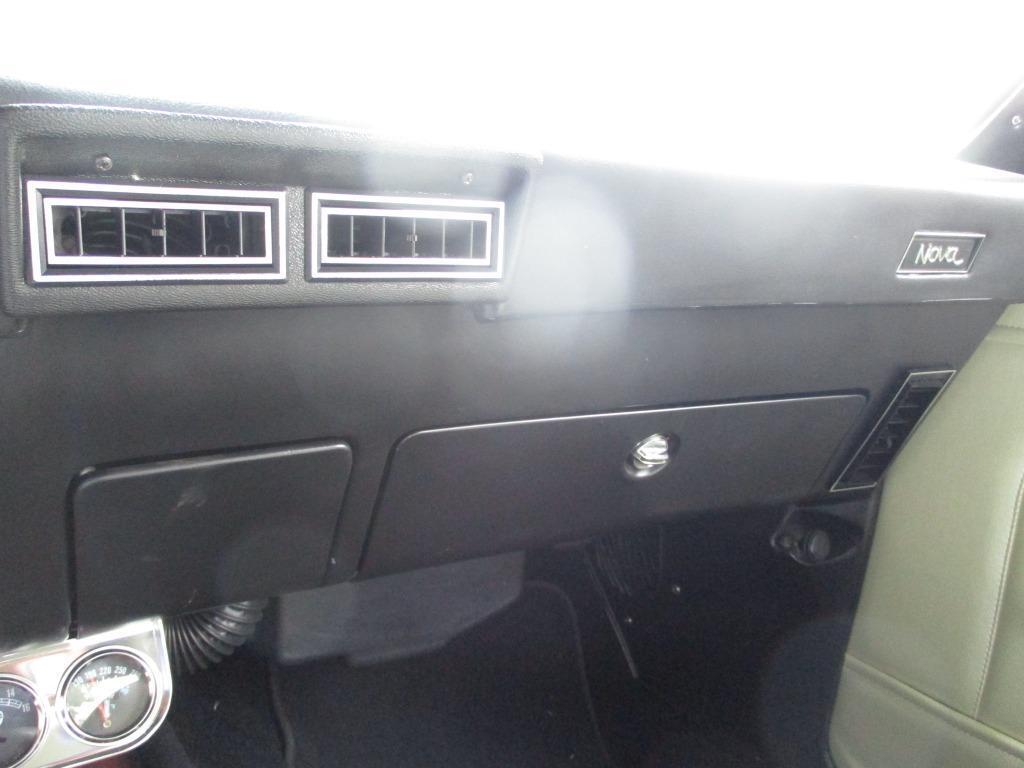 Chevrolet-Nova-Pro-Touring-Resto-Mod-LS-fresh-build-1970-28