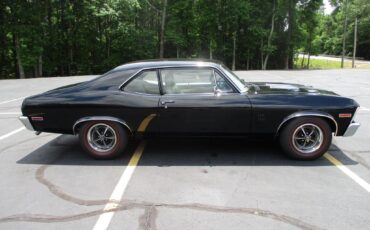 Chevrolet-Nova-Pro-Touring-Resto-Mod-LS-fresh-build-1970-4