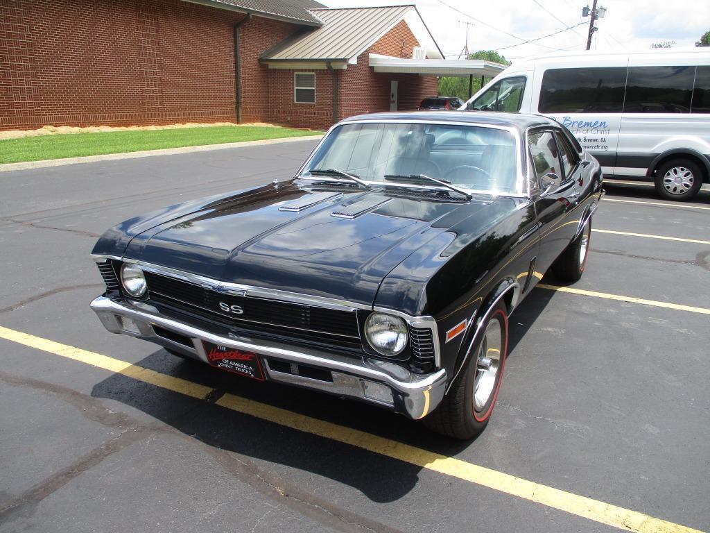 Chevrolet-Nova-Pro-Touring-Resto-Mod-LS-fresh-build-1970-7