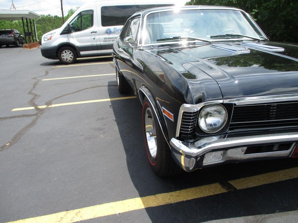 Chevrolet-Nova-Pro-Touring-Resto-Mod-LS-fresh-build-1970-9