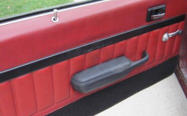 Chevrolet-Nova-concours-1976-custom-10