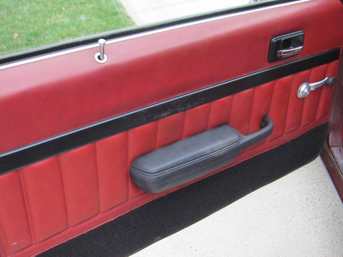 Chevrolet-Nova-concours-1976-custom-10
