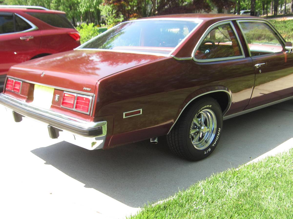 Chevrolet-Nova-concours-1976-custom-3