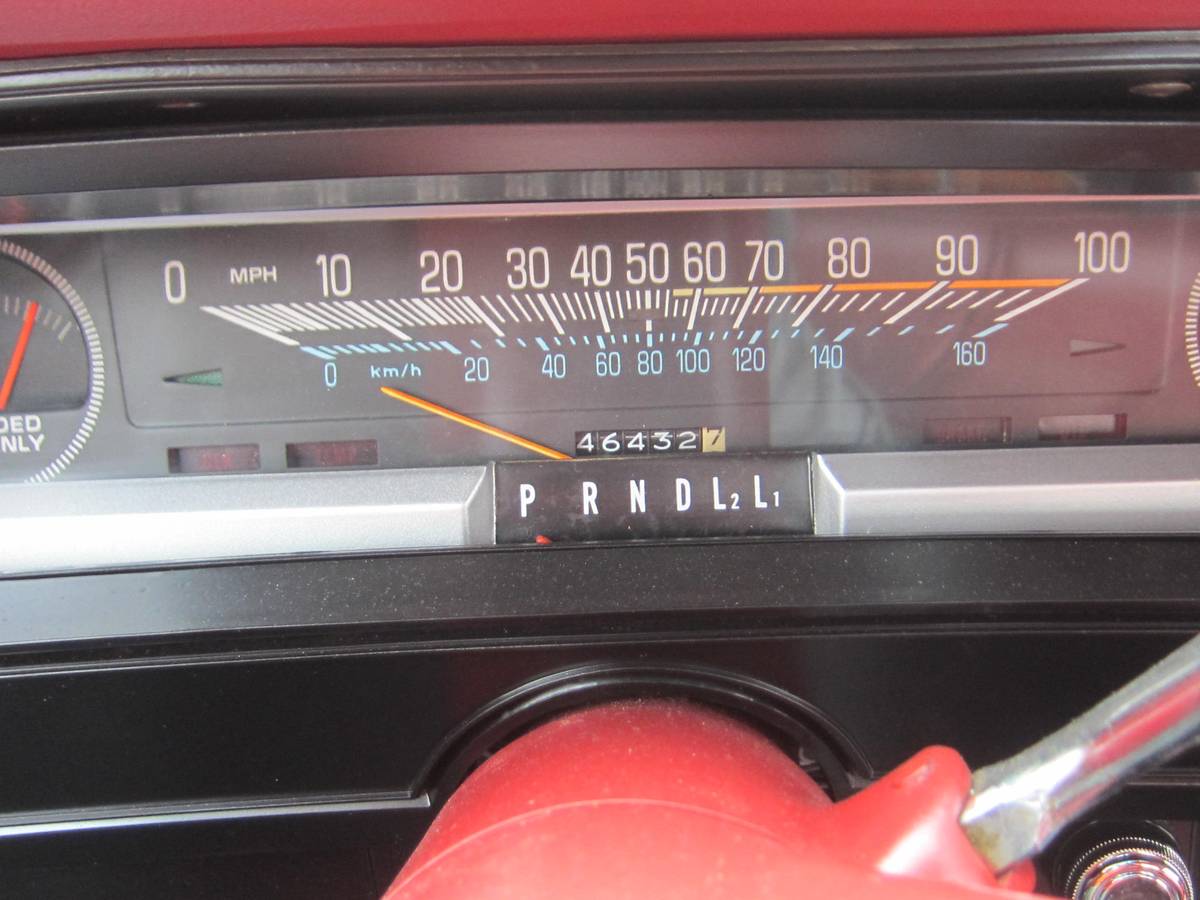 Chevrolet-Nova-concours-1976-custom-6