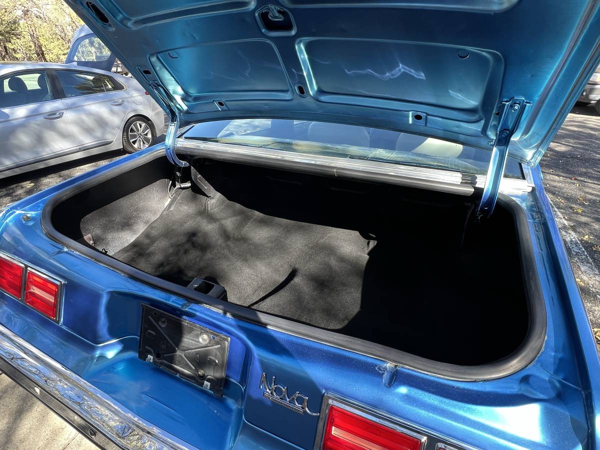 Chevrolet-Nova-ss-1976-blue-11