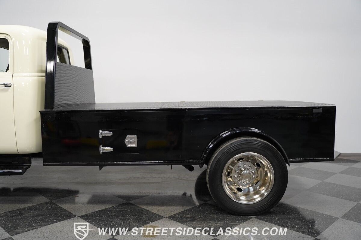 Chevrolet-Other-Pickups-1950-Pickup-Truck-23