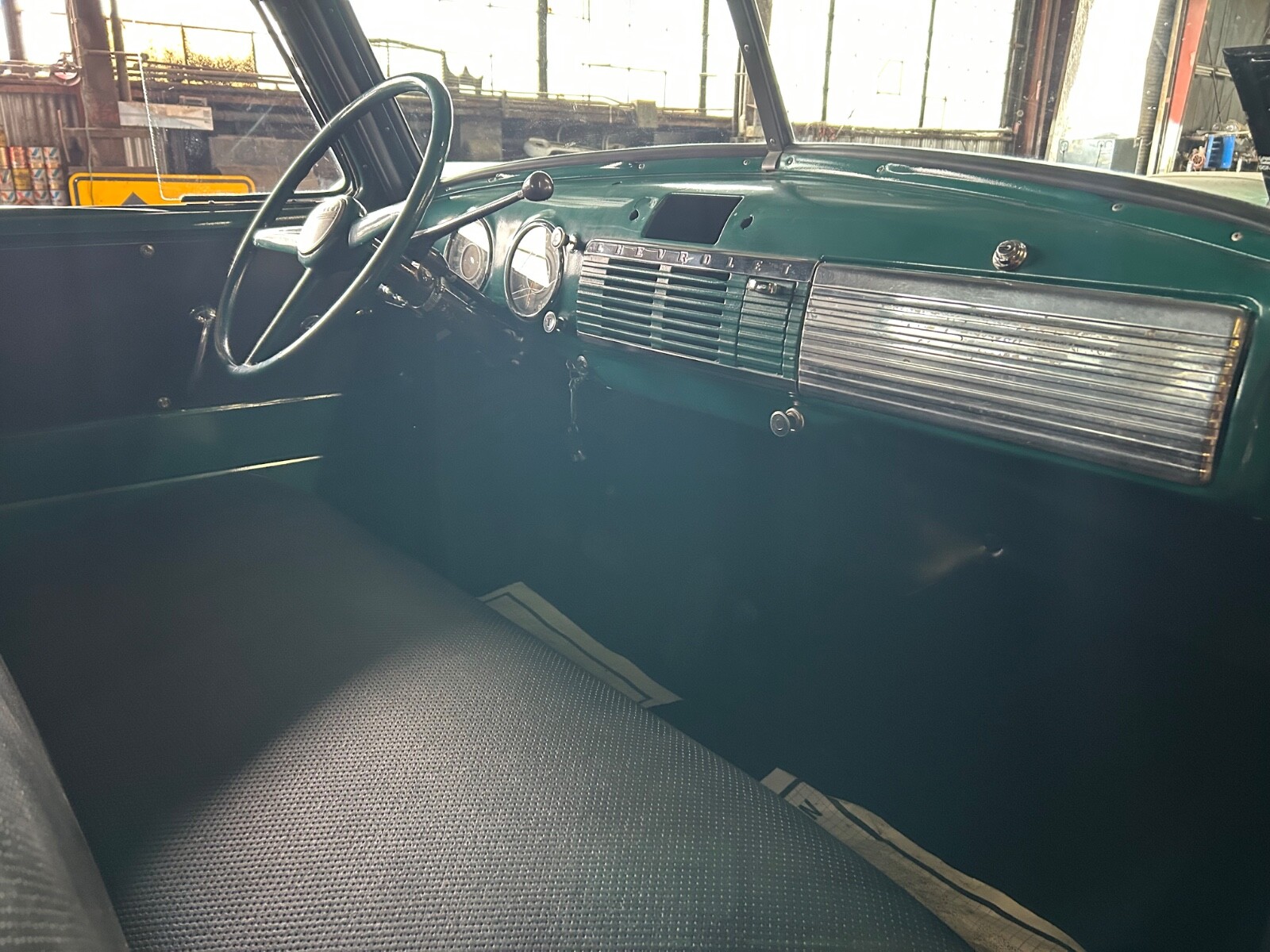 Chevrolet-Other-Pickups-1950-Standard-Cab-Pickup-15