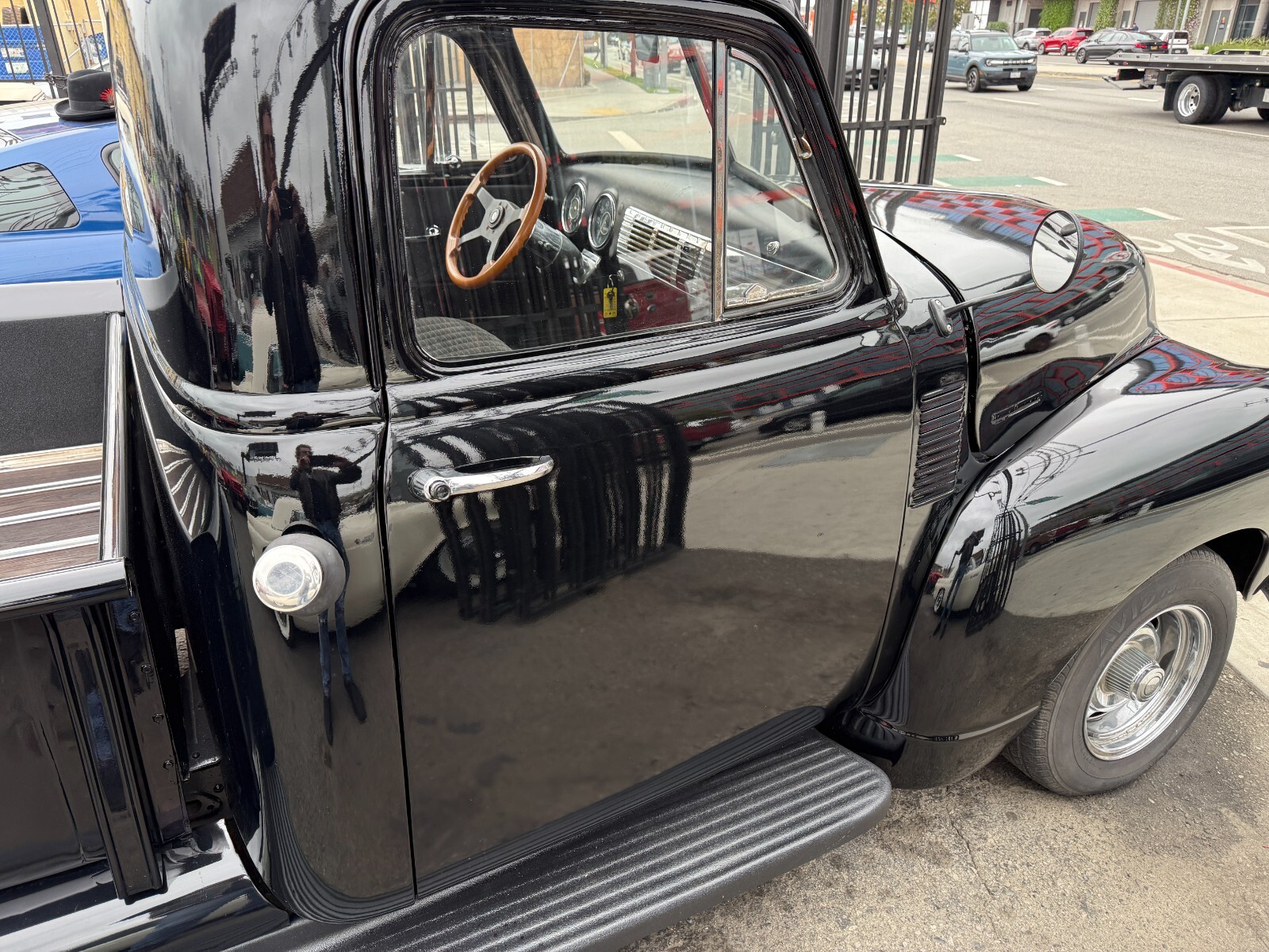 Chevrolet-Other-Pickups-1952-Standard-Cab-Pickup-16