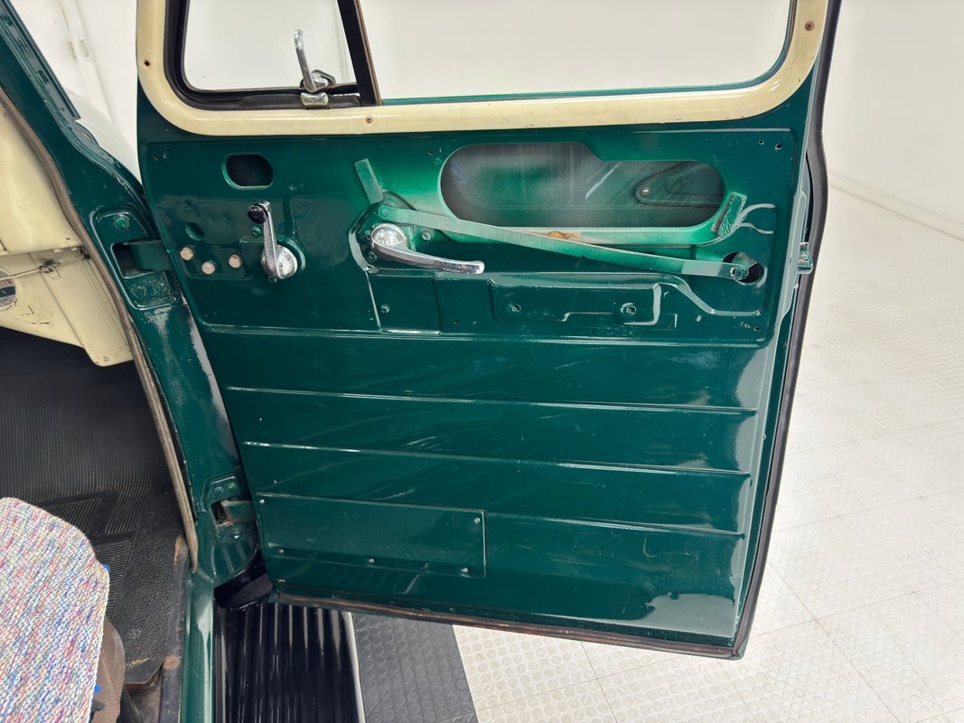 Chevrolet-Other-Pickups-1954-Pickup-Truck-28