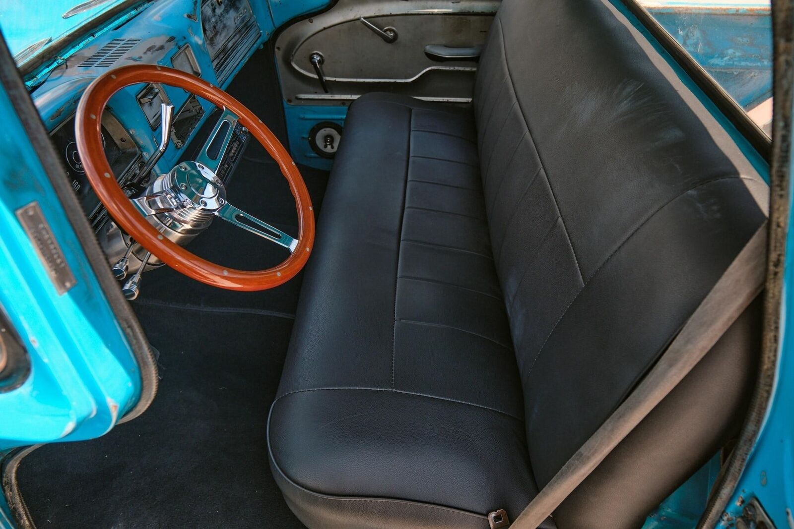 Chevrolet-Other-Pickups-1960-2-Door-10