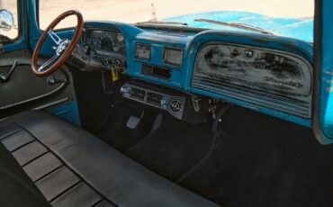 Chevrolet-Other-Pickups-1960-2-Door-11