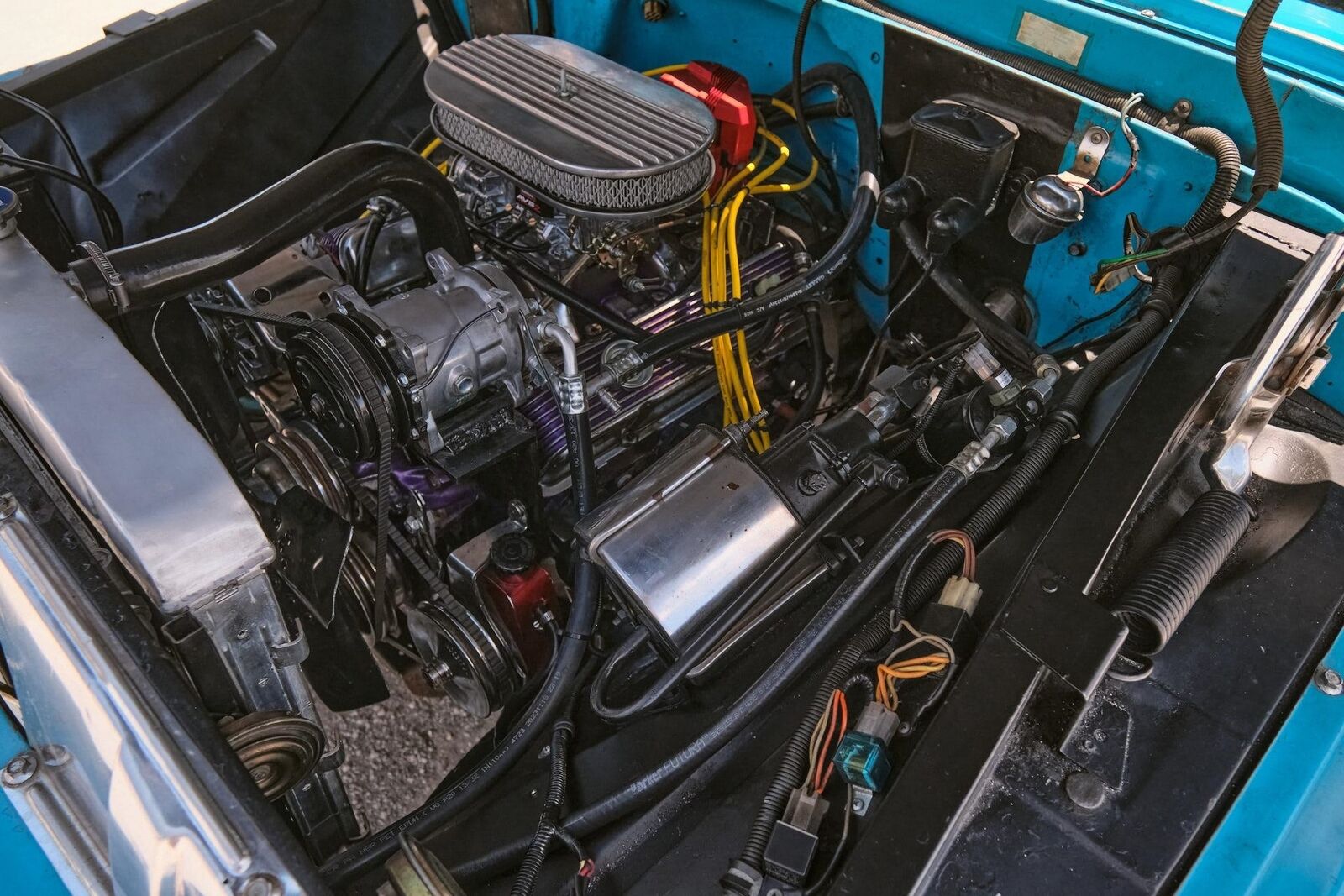 Chevrolet-Other-Pickups-1960-2-Door-12
