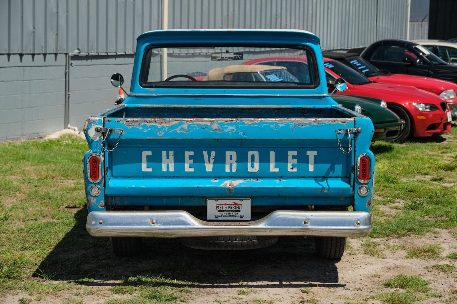 Chevrolet-Other-Pickups-1960-2-Door-4