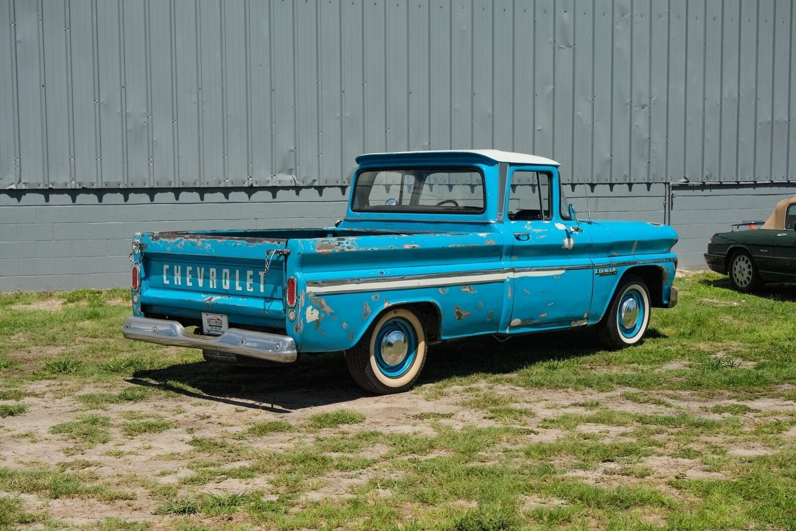 Chevrolet-Other-Pickups-1960-2-Door-5