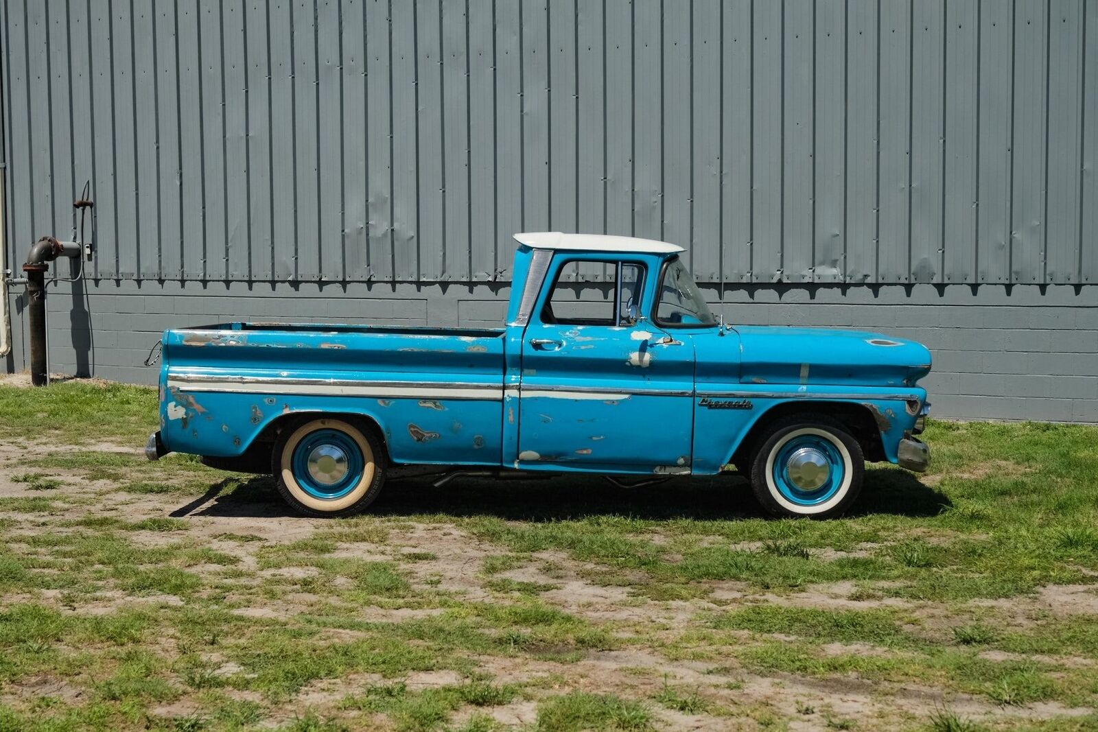 Chevrolet-Other-Pickups-1960-2-Door-6