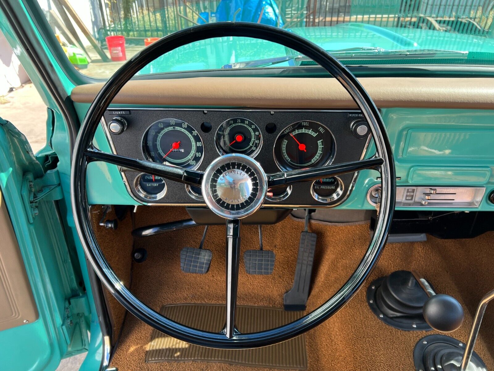 Chevrolet-Other-Pickups-1967-Standard-Cab-Pickup-11