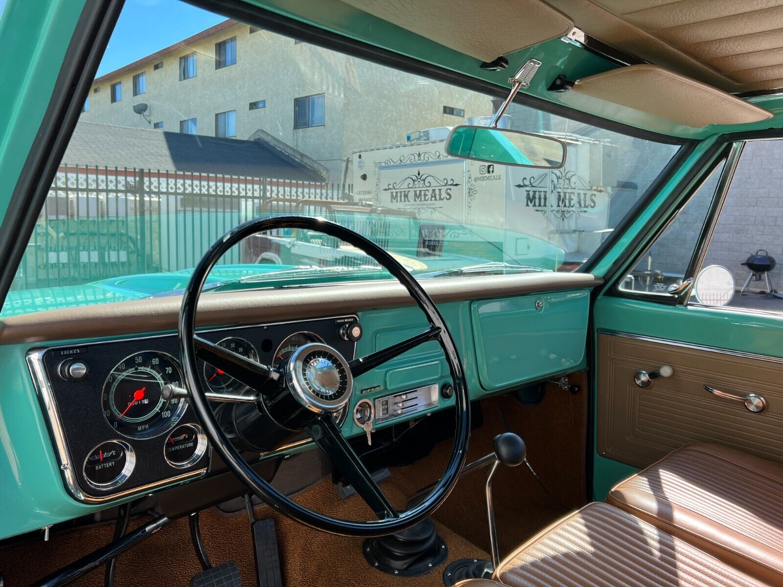 Chevrolet-Other-Pickups-1967-Standard-Cab-Pickup-14