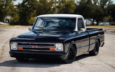 Chevrolet-Other-Pickups-1967-Truck-3