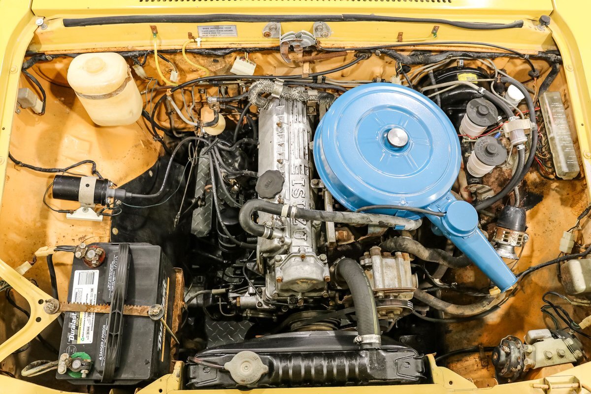 Chevrolet-Other-Pickups-1975-Pickup-Truck-9
