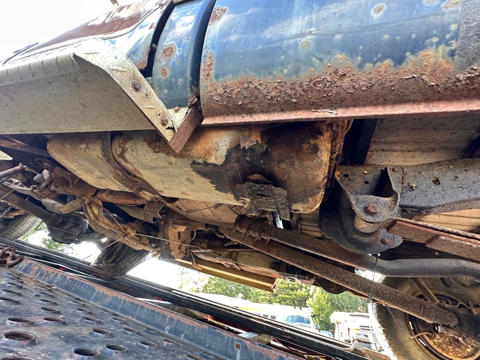 Chevrolet-Other-Pickups-1983-Pickup-Truck-4