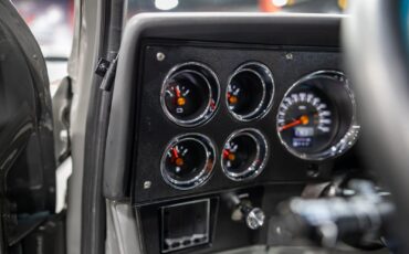 Chevrolet-Other-Pickups-1984-Pickup-Truck-25
