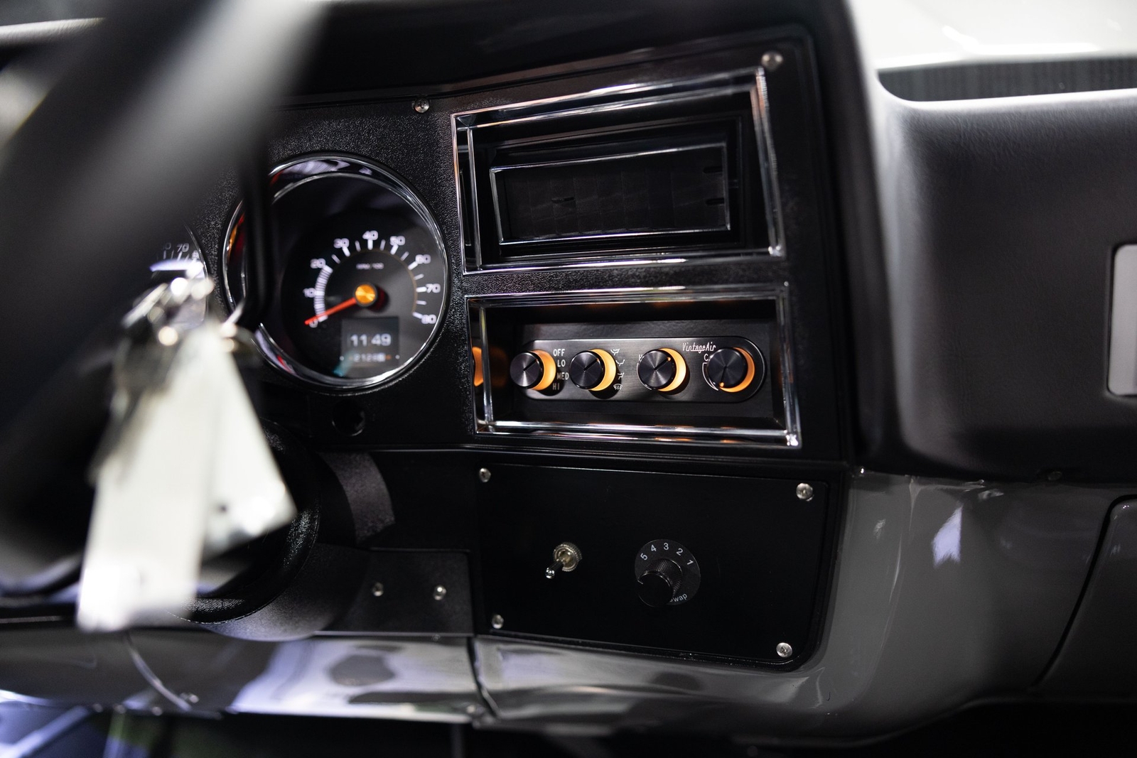 Chevrolet-Other-Pickups-1984-Pickup-Truck-32