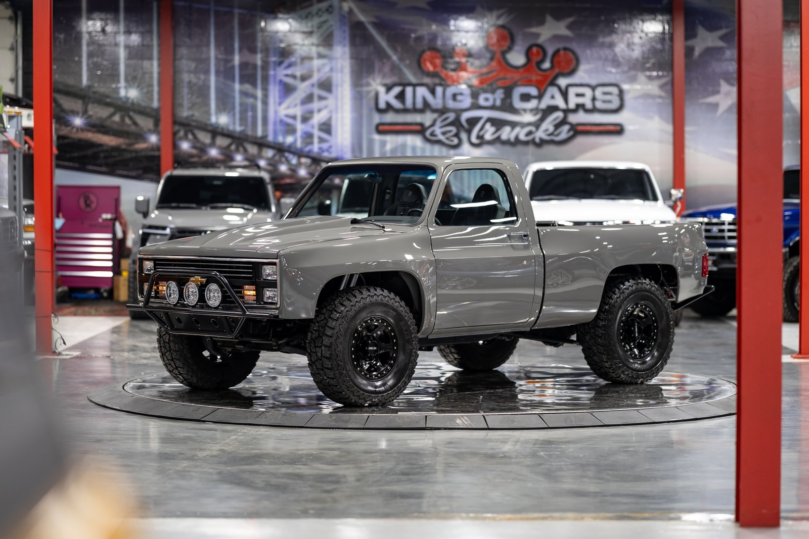 Chevrolet-Other-Pickups-1984-Pickup-Truck-4