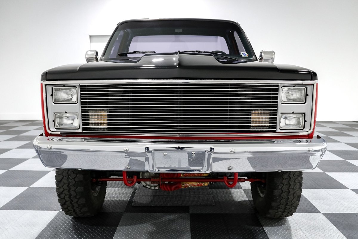 Chevrolet-Other-Pickups-1985-Pickup-Truck-1
