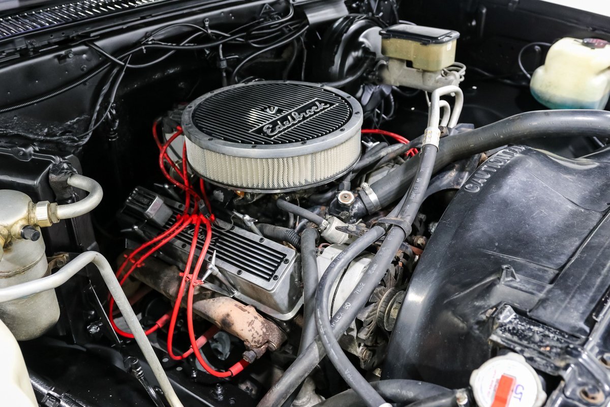 Chevrolet-Other-Pickups-1985-Pickup-Truck-8