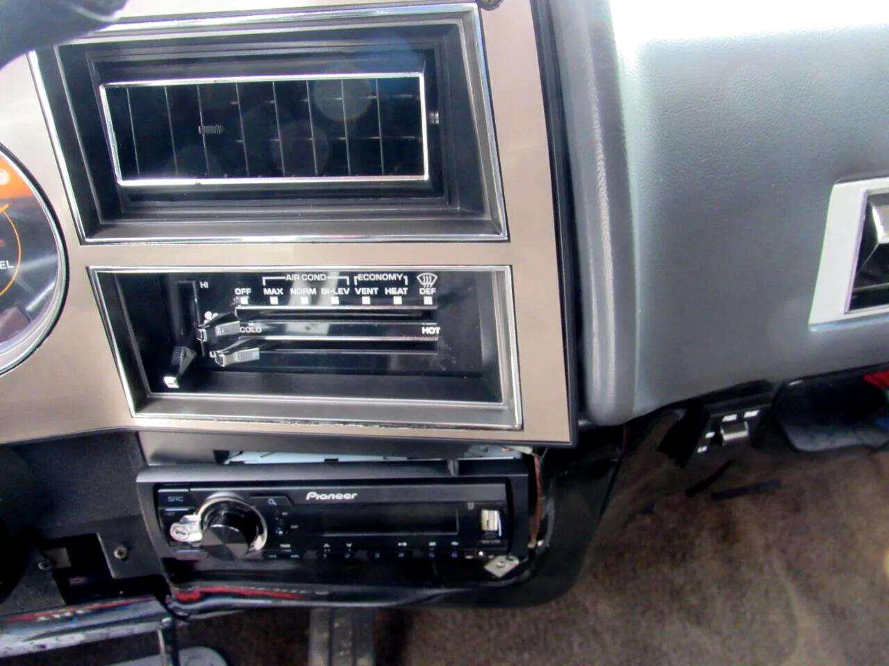 Chevrolet-Other-Pickups-1987-Truck-20