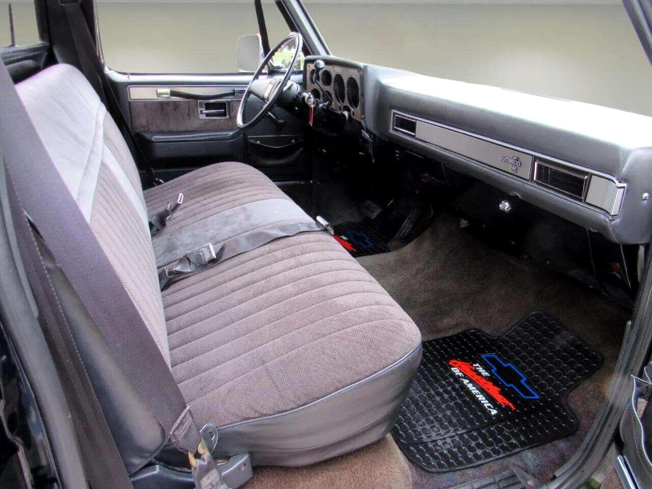 Chevrolet-Other-Pickups-1987-Truck-24