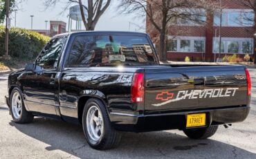 Chevrolet-Other-Pickups-1990-2