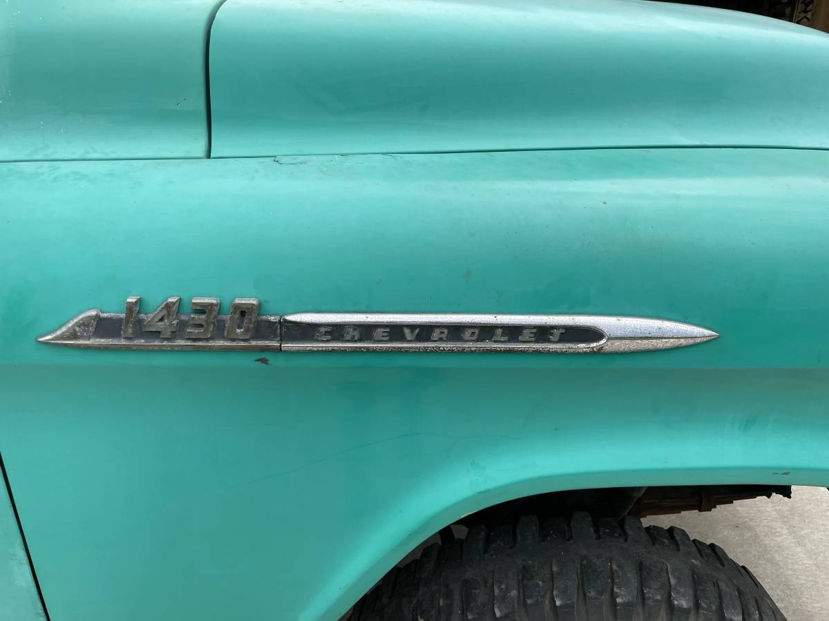 Chevrolet-Panel-1956-green-1