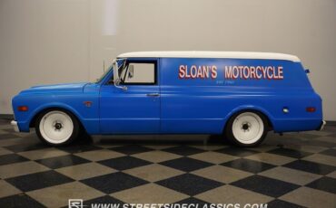 Chevrolet-Panel-Delivery-1968-SUV-2
