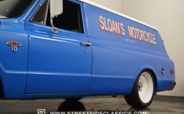 Chevrolet-Panel-Delivery-1968-SUV-26