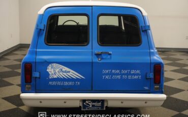 Chevrolet-Panel-Delivery-1968-SUV-29