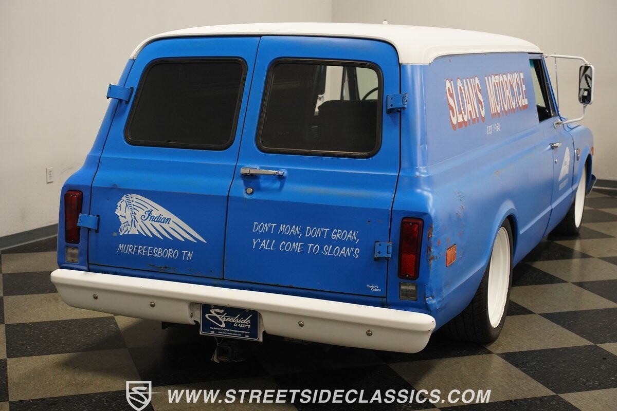Chevrolet-Panel-Delivery-1968-SUV-30