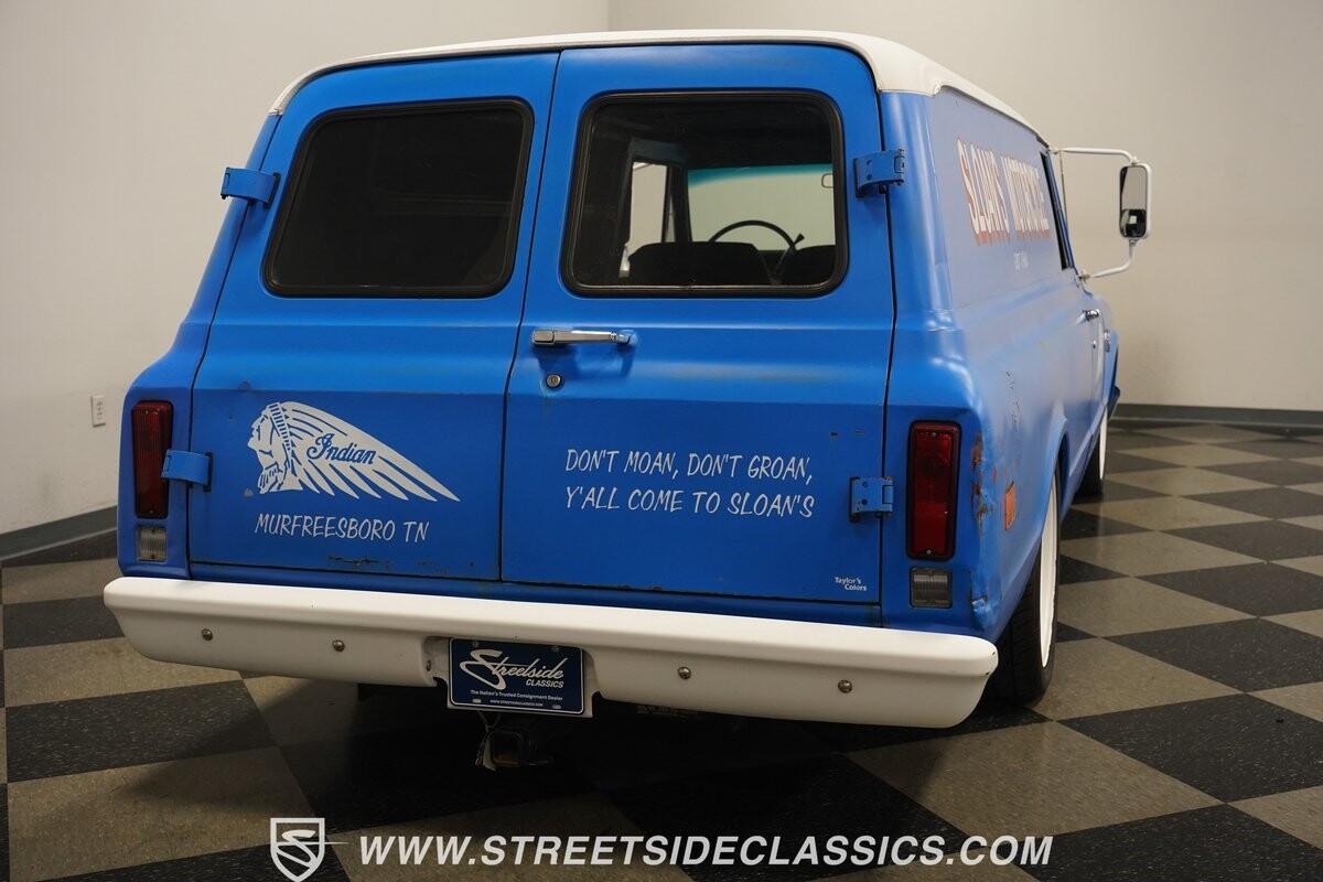 Chevrolet-Panel-Delivery-1968-SUV-31