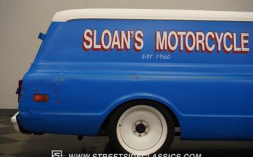 Chevrolet-Panel-Delivery-1968-SUV-34