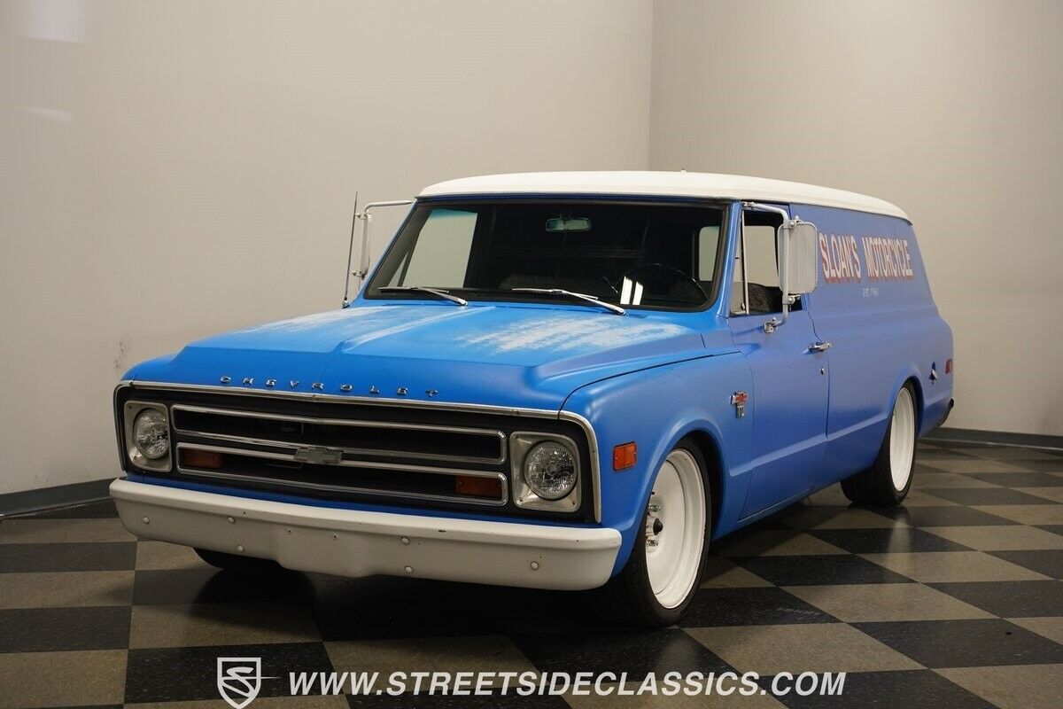 Chevrolet-Panel-Delivery-1968-SUV-6