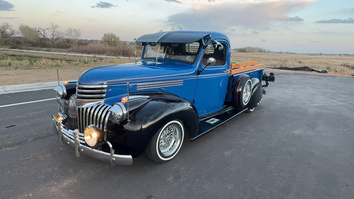Chevrolet-Pick-up-1946-black