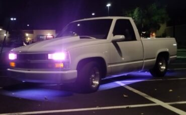 Chevrolet-Pick-up-1992-white-2